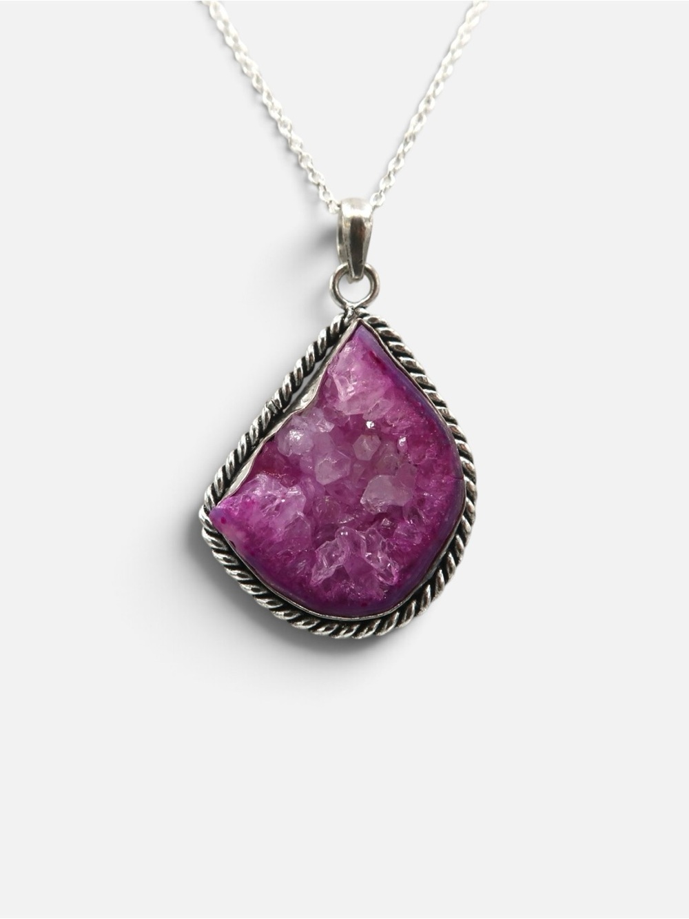 PINK AGATE DRUZY VINTAGE NECKLACE